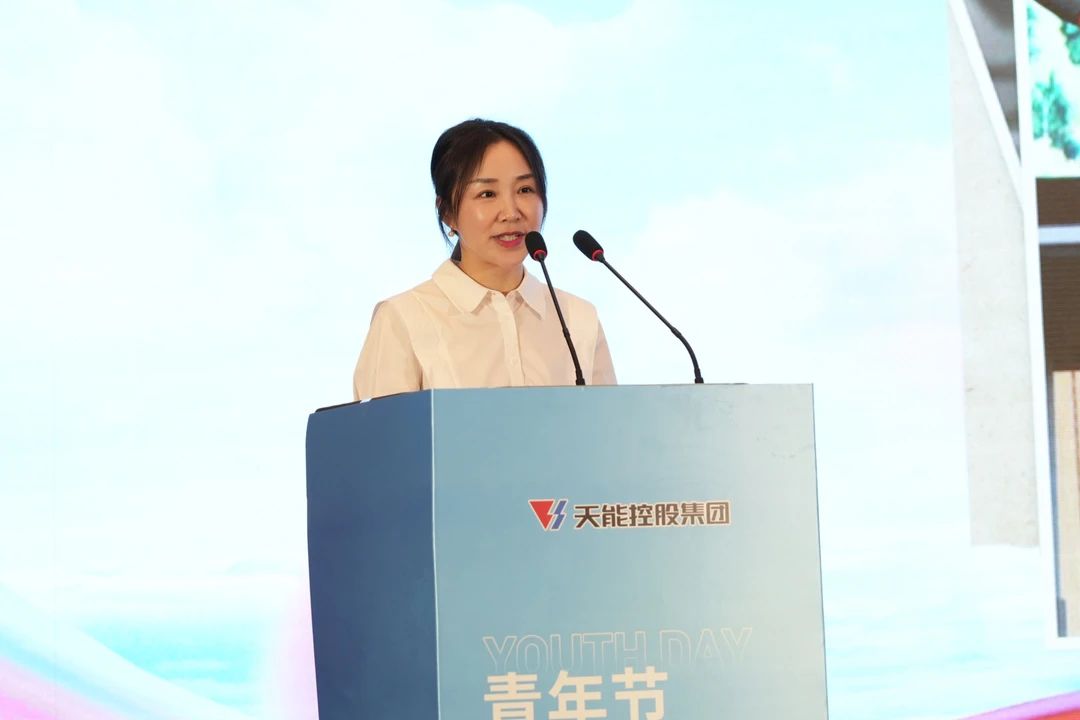 才聚JIUYOU.COM-九游 智创未来｜JIUYOU.COM-九游青年这样过五四.jpg